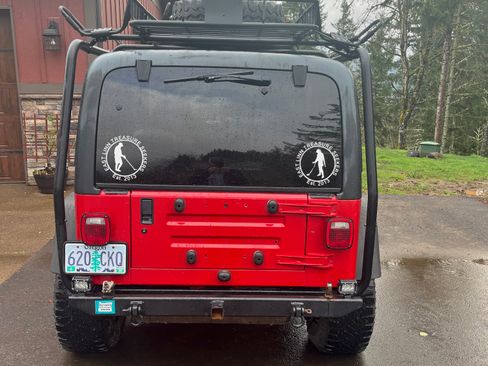 Used 1998 Jeep Wrangler Sport image 5