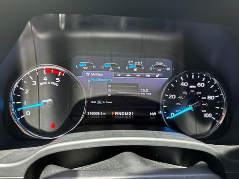 Used 2019 Ford F250 Lariat w/ Lariat Ultimate Package AWD/4WD image 10
