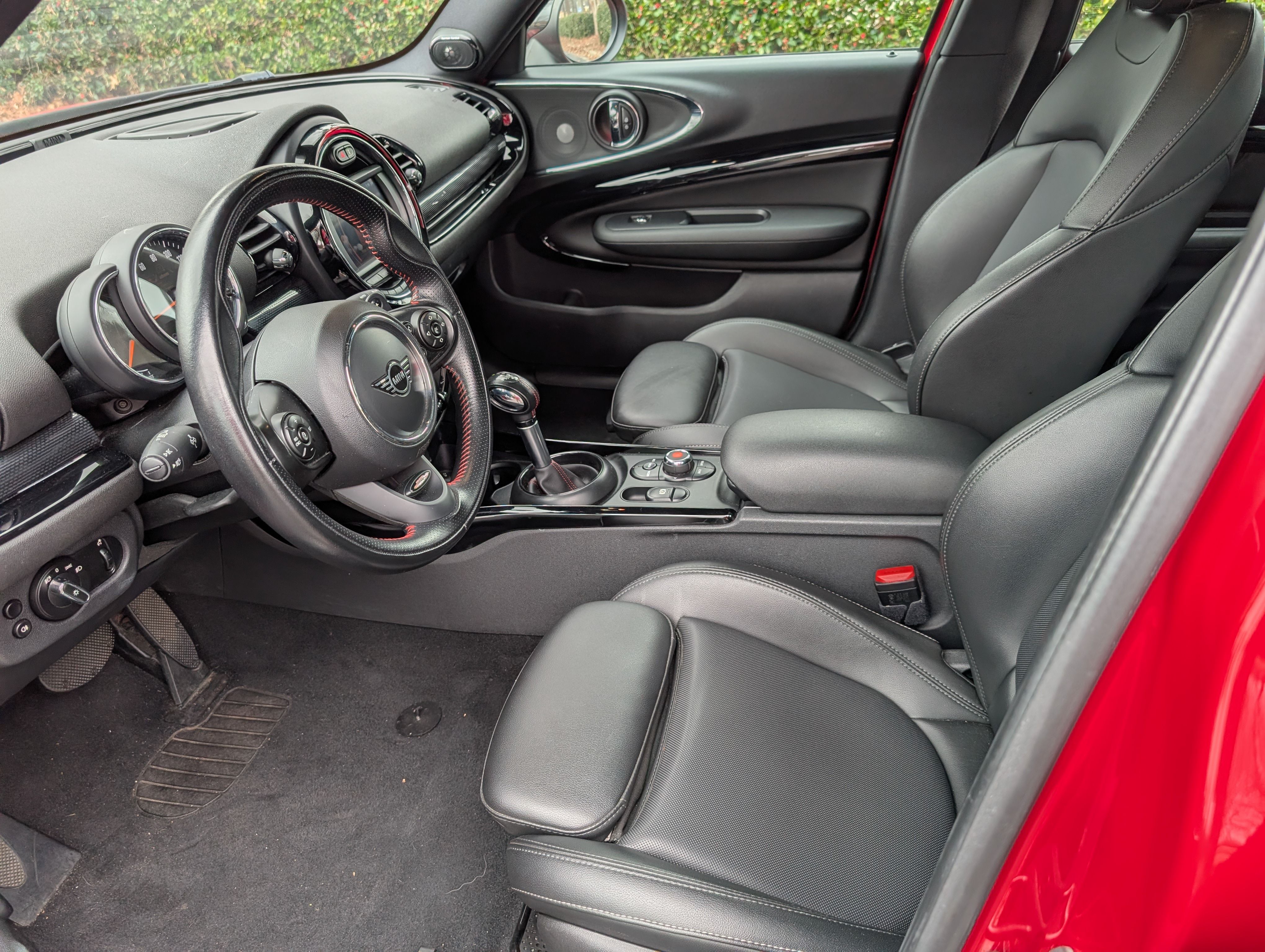Used 2019 MINI Cooper Clubman S w/ Storage Package AWD/4WD image 11