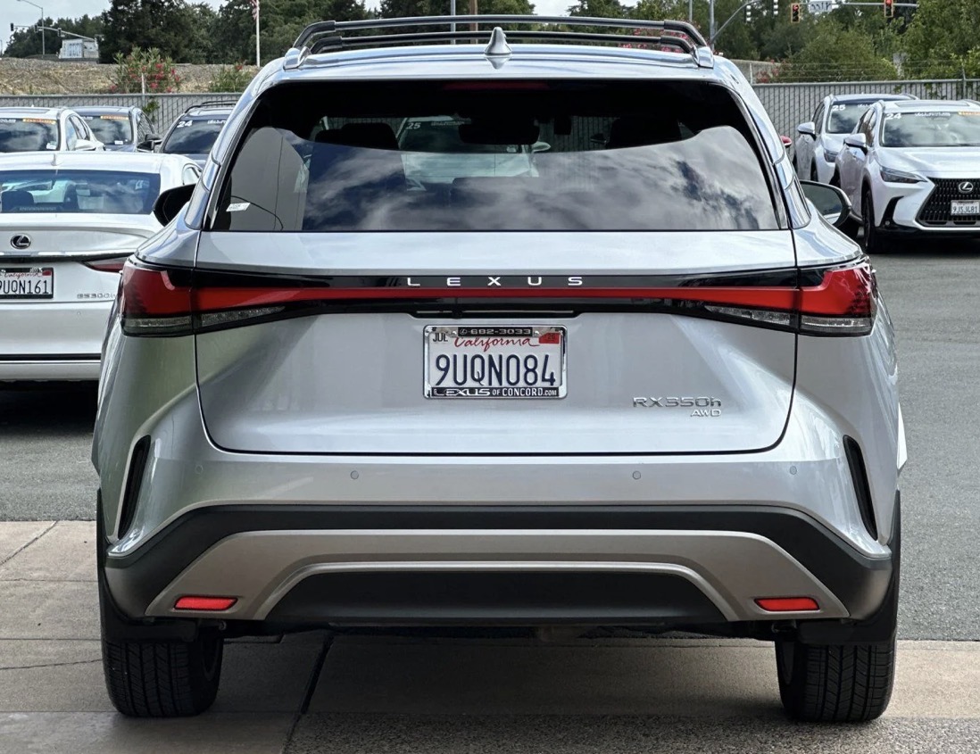 Used 2025 Lexus RX 350h w/ Convenience Package AWD/4WD image 12