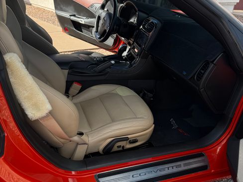 Used 2012 Chevrolet Corvette Grand Sport w/ 3LT Preferred Equipment Group image 15