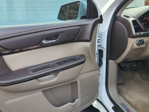 Used 2016 GMC Acadia Denali image 20