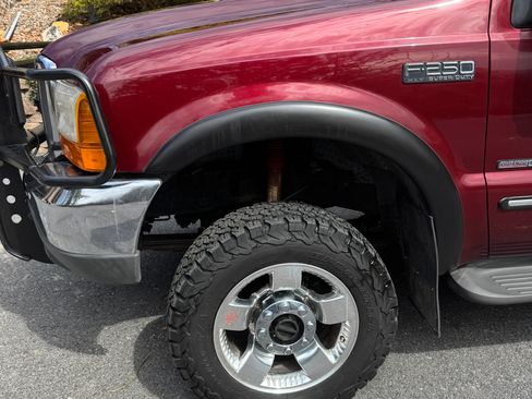 Used 2000 Ford F250 4x4 Regular Cab Super Duty image 13