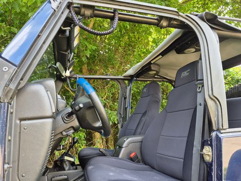 Used 2006 Jeep Wrangler Rubicon image 20