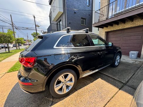 Used 2019 Audi Q5 2.0T Premium Plus w/ Premium Plus Package AWD/4WD image 13