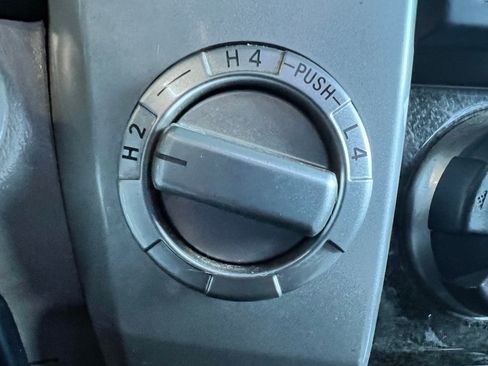 Used 2005 Toyota 4Runner Limited image 8