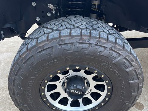 Used 2022 Ford F250 Lariat w/ Lariat Ultimate Package image 13