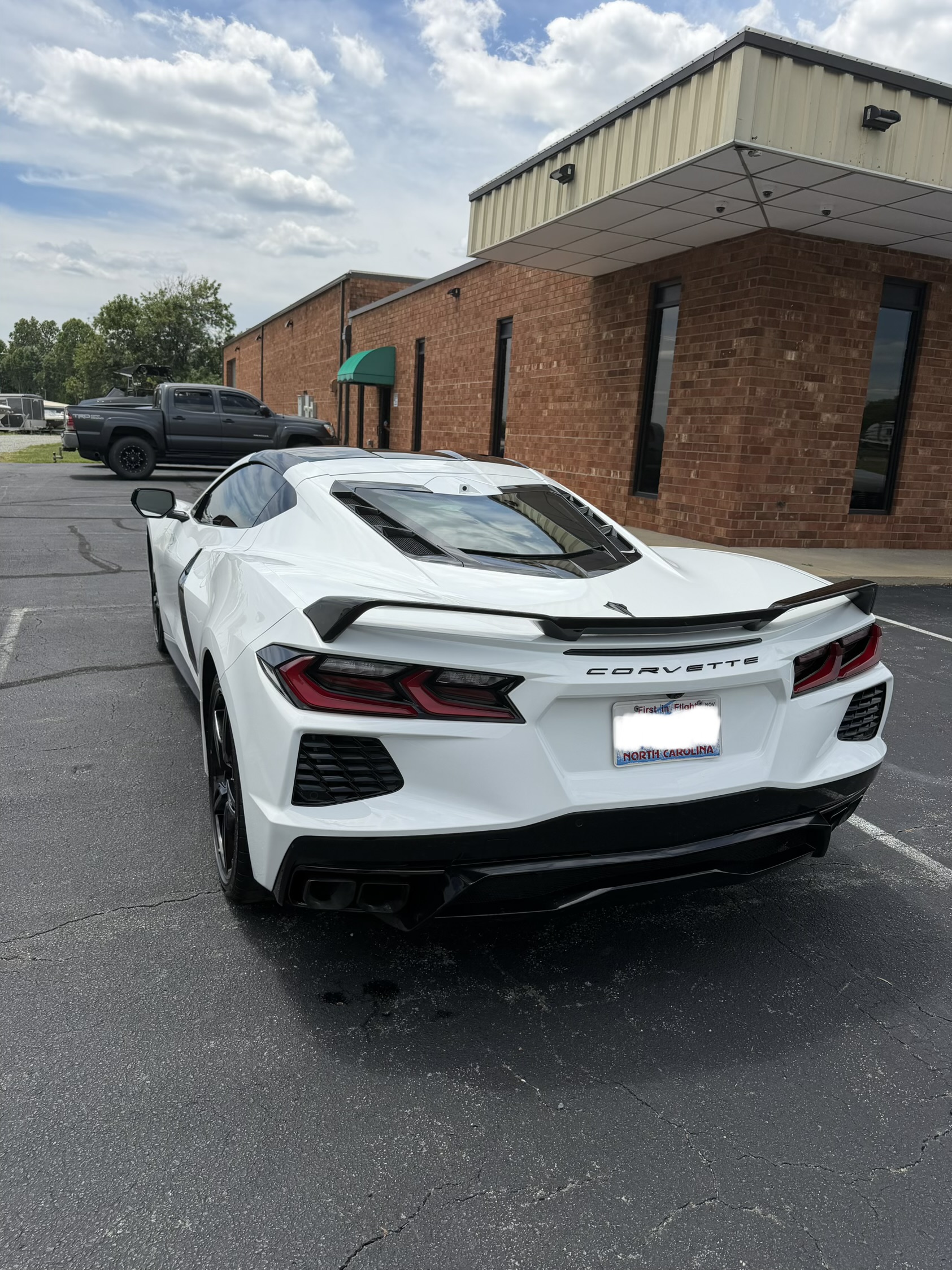 Used 2023 Chevrolet Corvette Stingray Premium Cpe w/ Z51 Performance Package RWD image 6