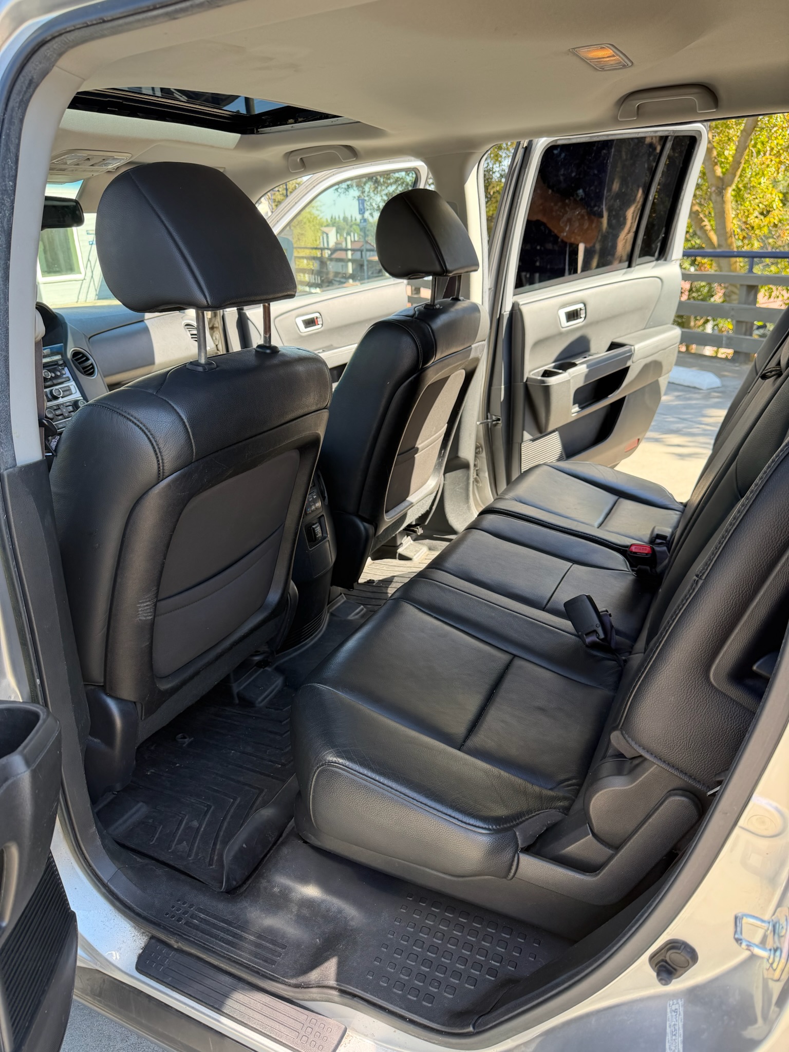 Used 2012 Honda Pilot EX-L image 19