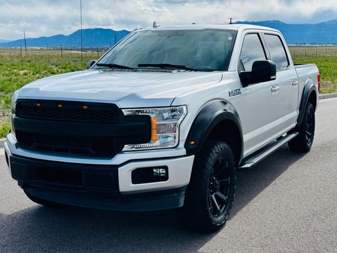 Used 2018 Ford F150 XLT w/ Equipment Group 302A Luxury AWD/4WD image 5