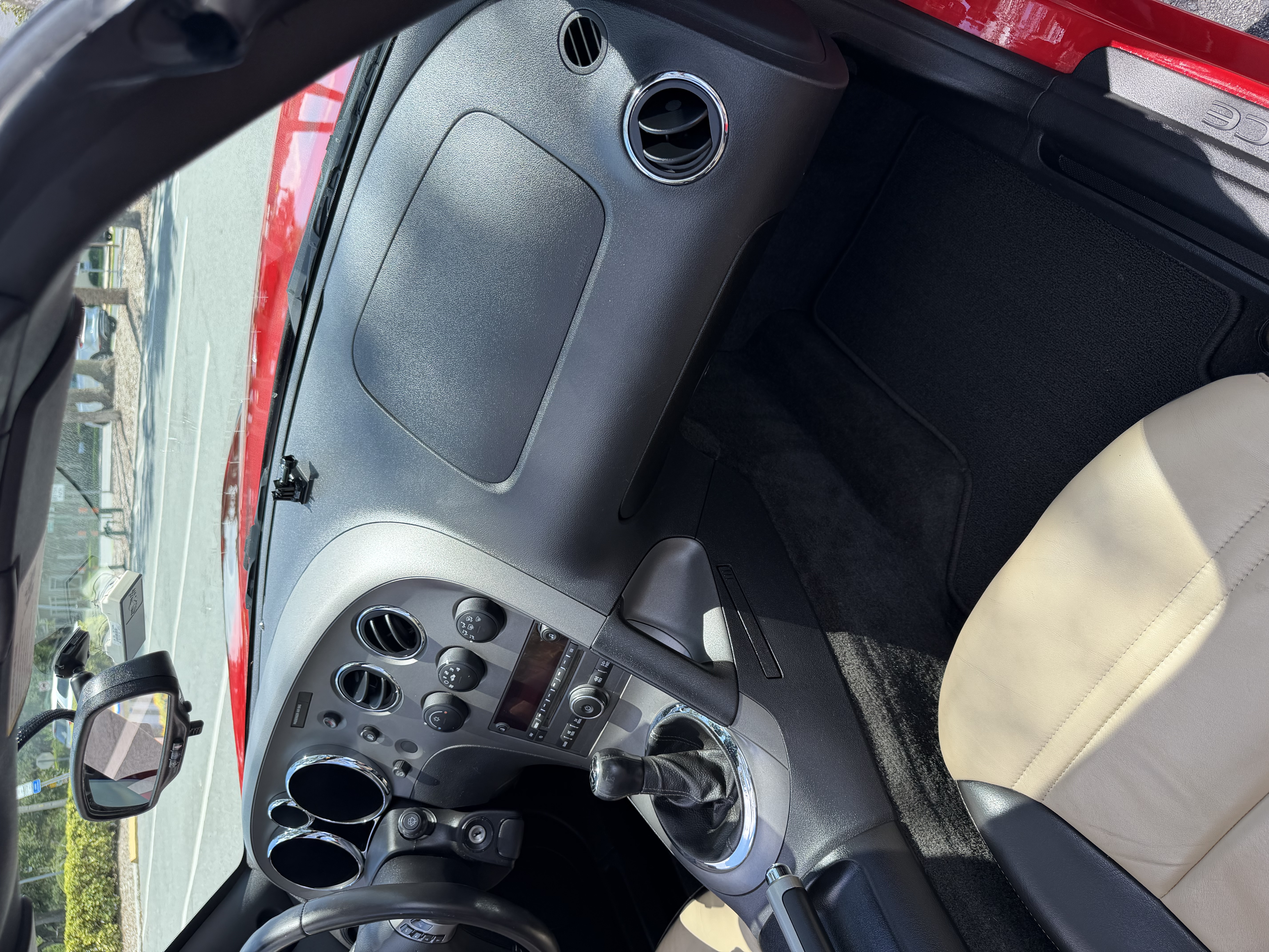 Used 2008 Pontiac Solstice Convertible w/ Premium Package RWD image 27