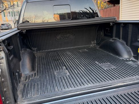 Used 2021 Ford F150 Lariat w/ Equipment Group 502A High image 26