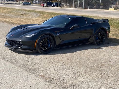 Used 2017 Chevrolet Corvette Z06 image 1