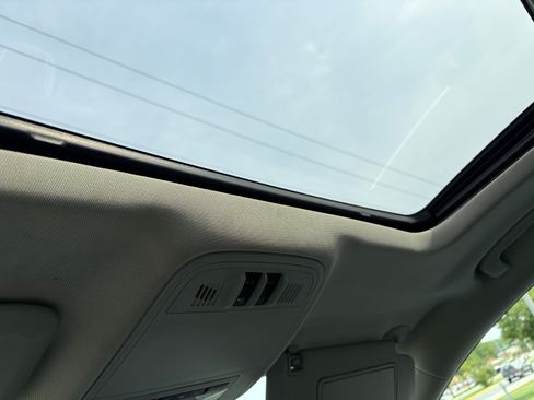 Used 2015 Buick Regal FWD image 20