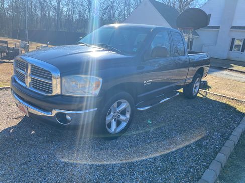 Used 2008 Dodge Ram 1500 Truck SLT image 5