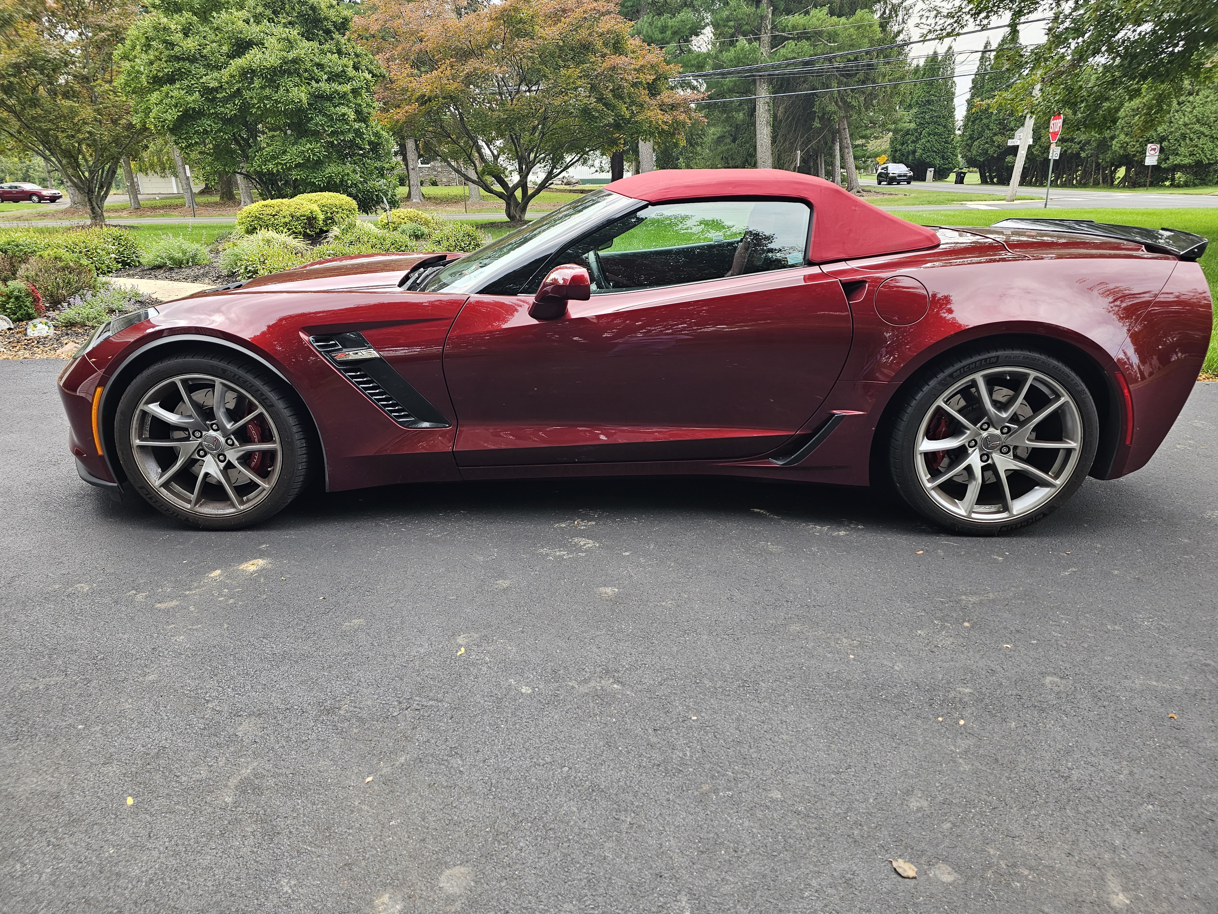 Used 2016 Chevrolet Corvette Z06 w/ 3LZ Preferred Equipment Group RWD image 4