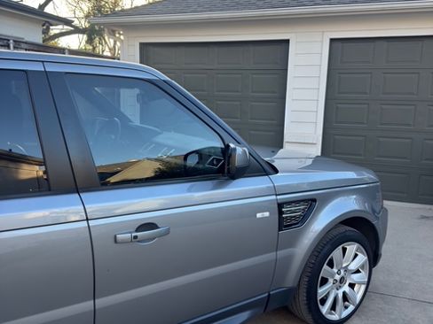 Used 2013 Land Rover Range Rover Sport HSE LUX w/ Luxury Interior Pkg image 4