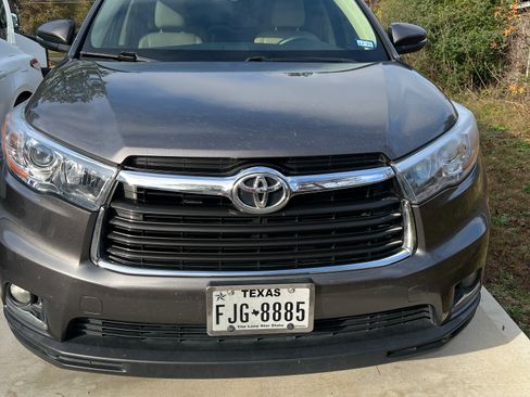 Used 2015 Toyota Highlander Limited image 5