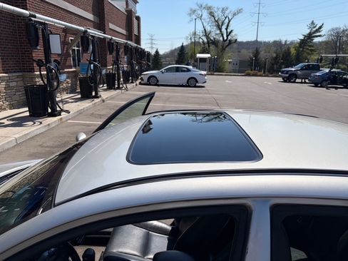 Used 2004 Toyota Camry SE image 21