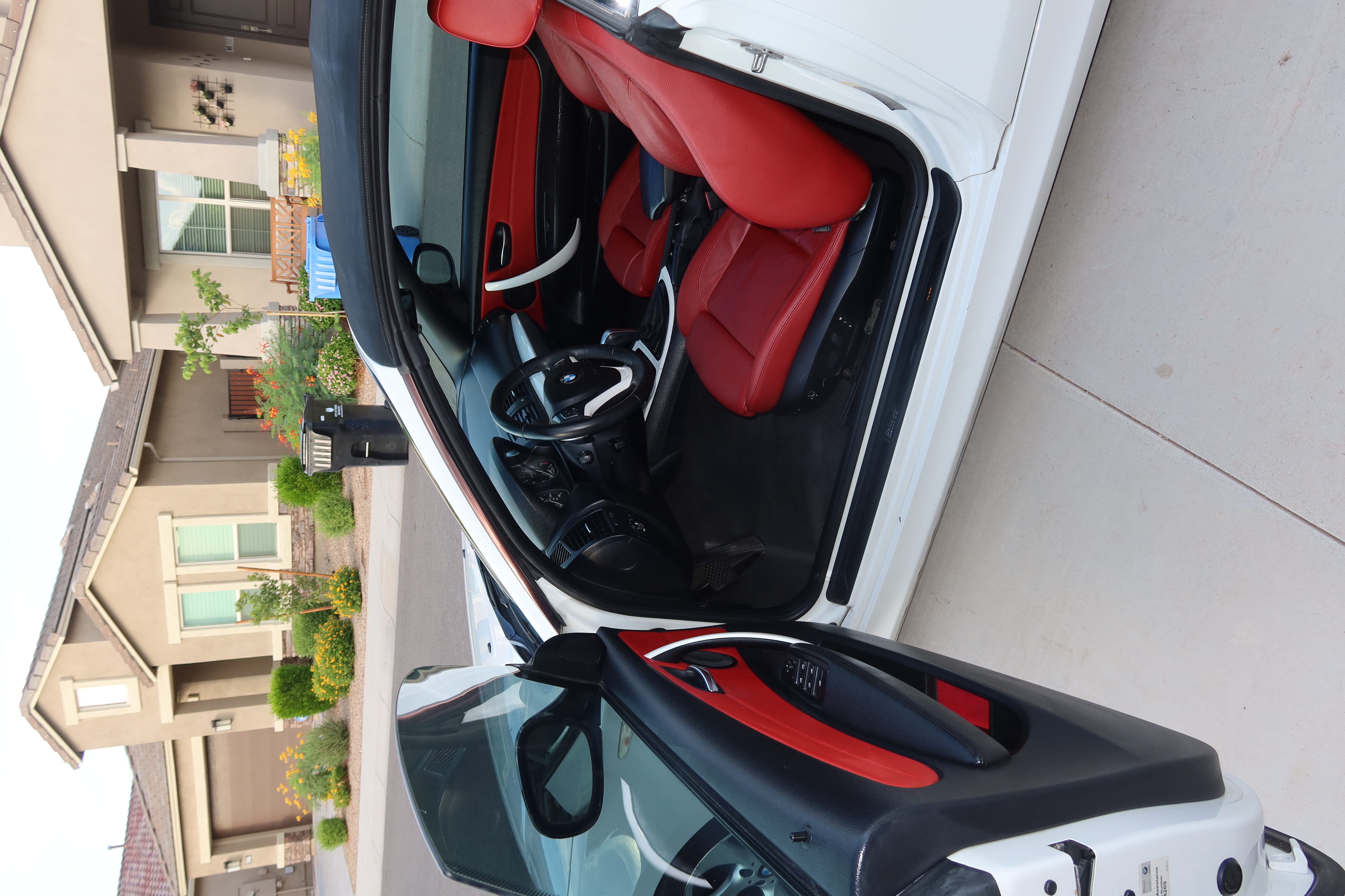Used 2012 BMW 128i Convertible RWD image 8