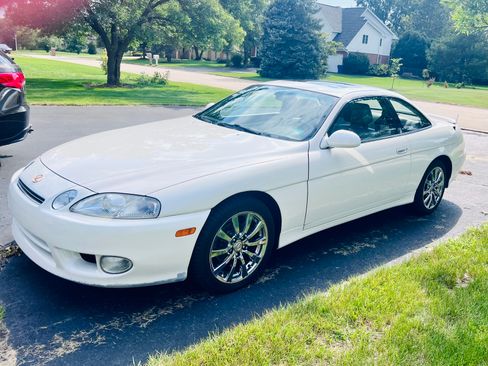 Used 1997 Lexus SC 300 Coupe image 4