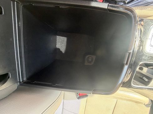 Used 2020 Kia Telluride SX w/ Towing Package FWD image 19