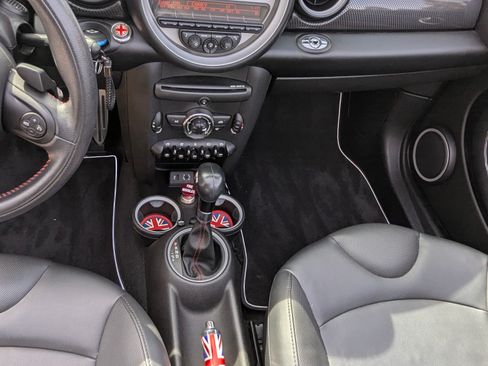 Used 2014 MINI Cooper S image 16