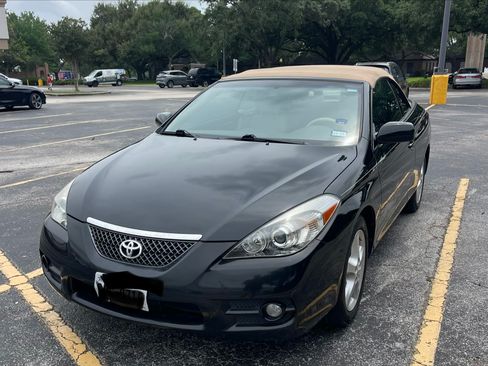 Used 2008 Toyota Solara SLE FWD image 1