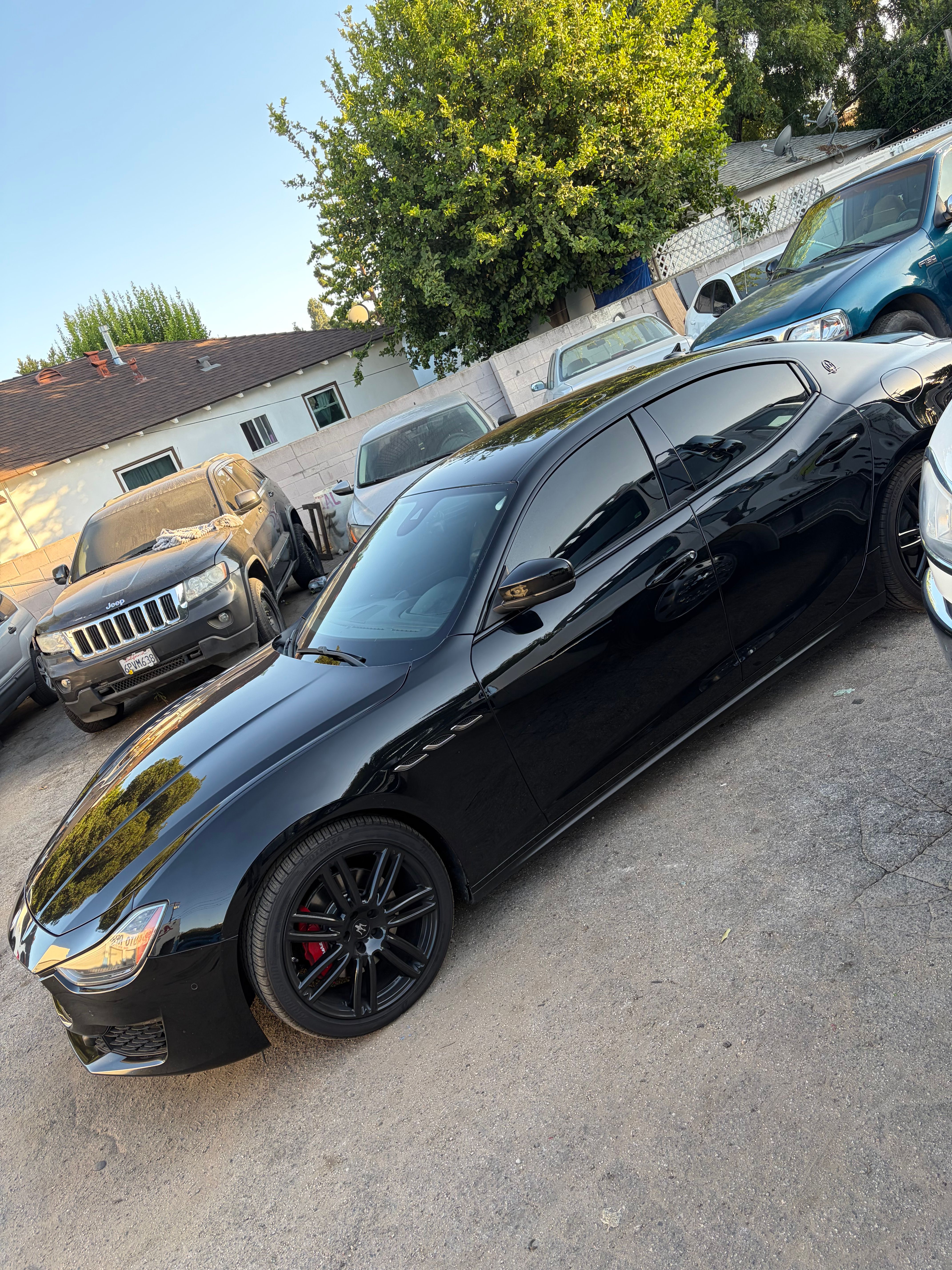 Used 2018 Maserati Ghibli RWD image 2