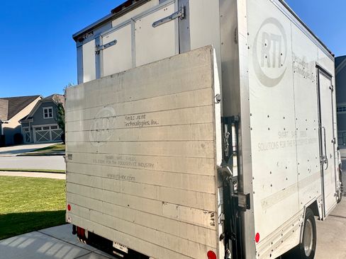 Used 2016 Ford E-350 and Econoline 350 Super Duty w/ Power Windows & Locks Group image 19