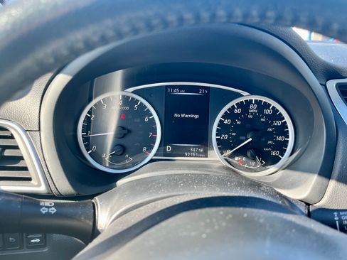 Used 2016 Nissan Sentra SR image 15