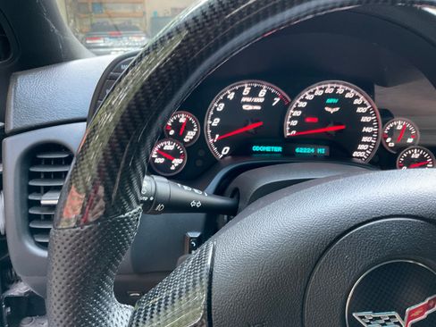 Used 2008 Chevrolet Corvette Z06 w/ Preferred Equipment Group RWD image 11