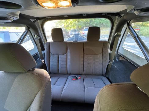 Used 2013 Jeep Wrangler Sport AWD/4WD image 17