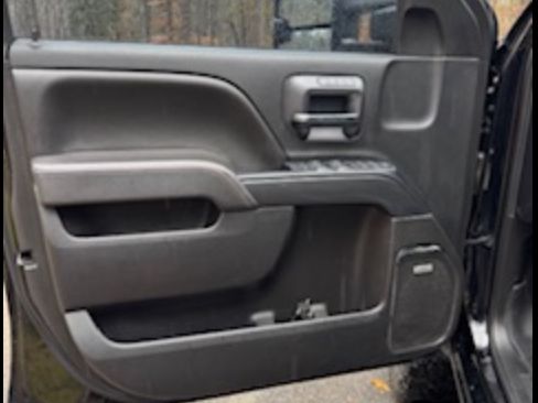 Used 2016 GMC Sierra 2500 SLT w/ All-Terrain HD Package image 6