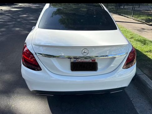 Used 2019 Mercedes-Benz C 300 Sedan image 6
