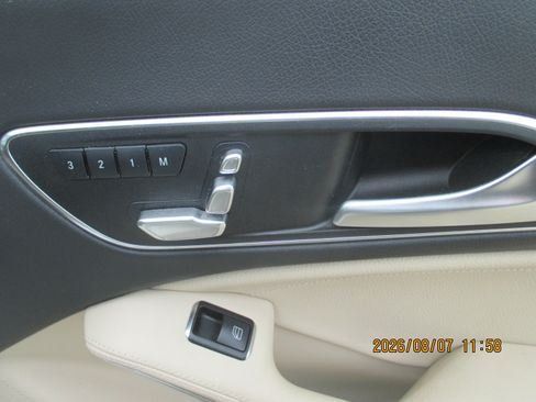 Used 2018 Mercedes-Benz CLA 250 4MATIC image 29