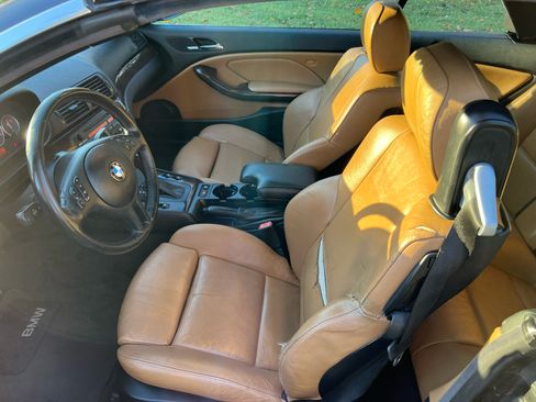 Used 2006 BMW 330Ci Convertible image 9