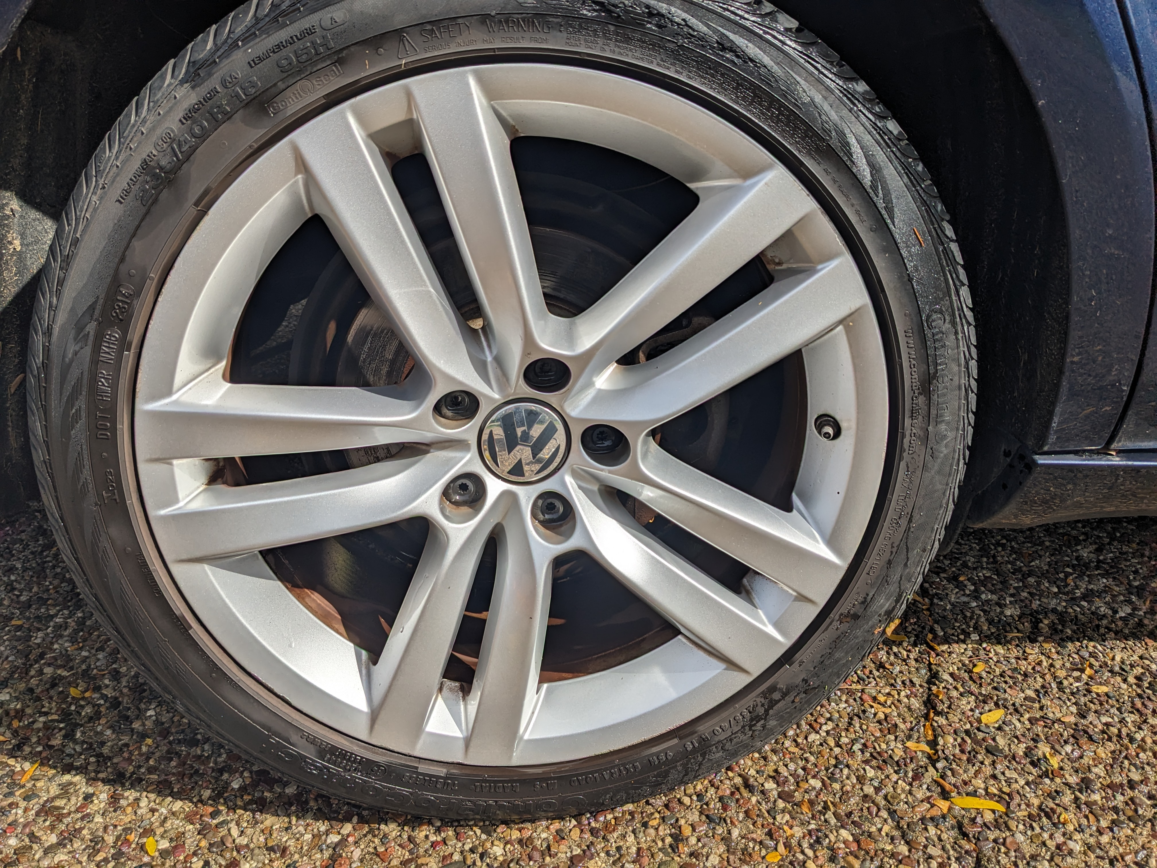 Used 2013 Volkswagen CC Lux FWD image 19