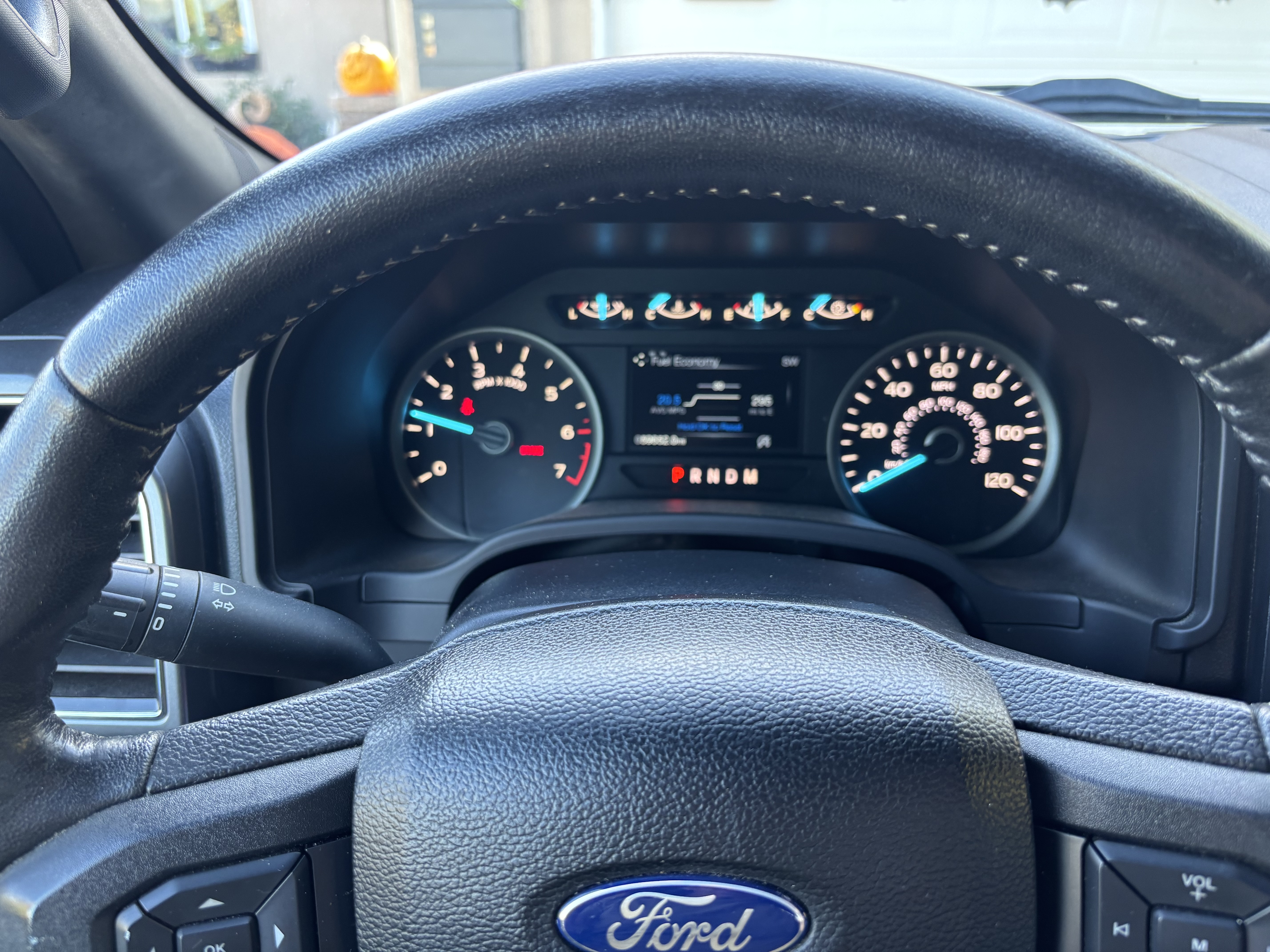 Used 2018 Ford F150 XLT w/ Equipment Group 302A Luxury RWD image 10