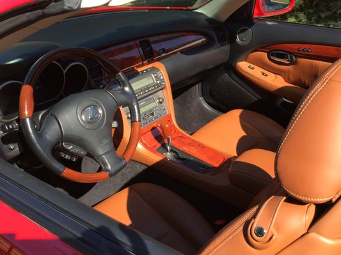 Used 2002 Lexus SC 430 Convertible RWD image 10