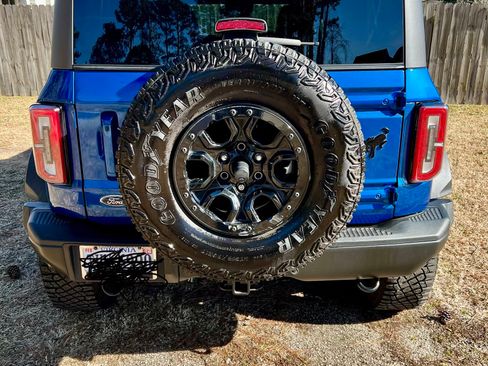 Used 2021 Ford Bronco First Edition image 9