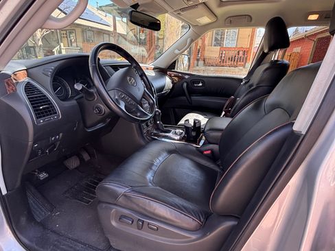 Used 2020 Nissan Armada SL w/ Premium Package AWD/4WD image 11