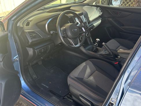 Used 2023 Subaru Crosstrek 2.0i Premium image 2