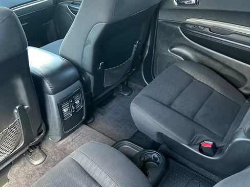 Used 2018 Dodge Durango SXT w/ Quick Order Package 2BB image 13