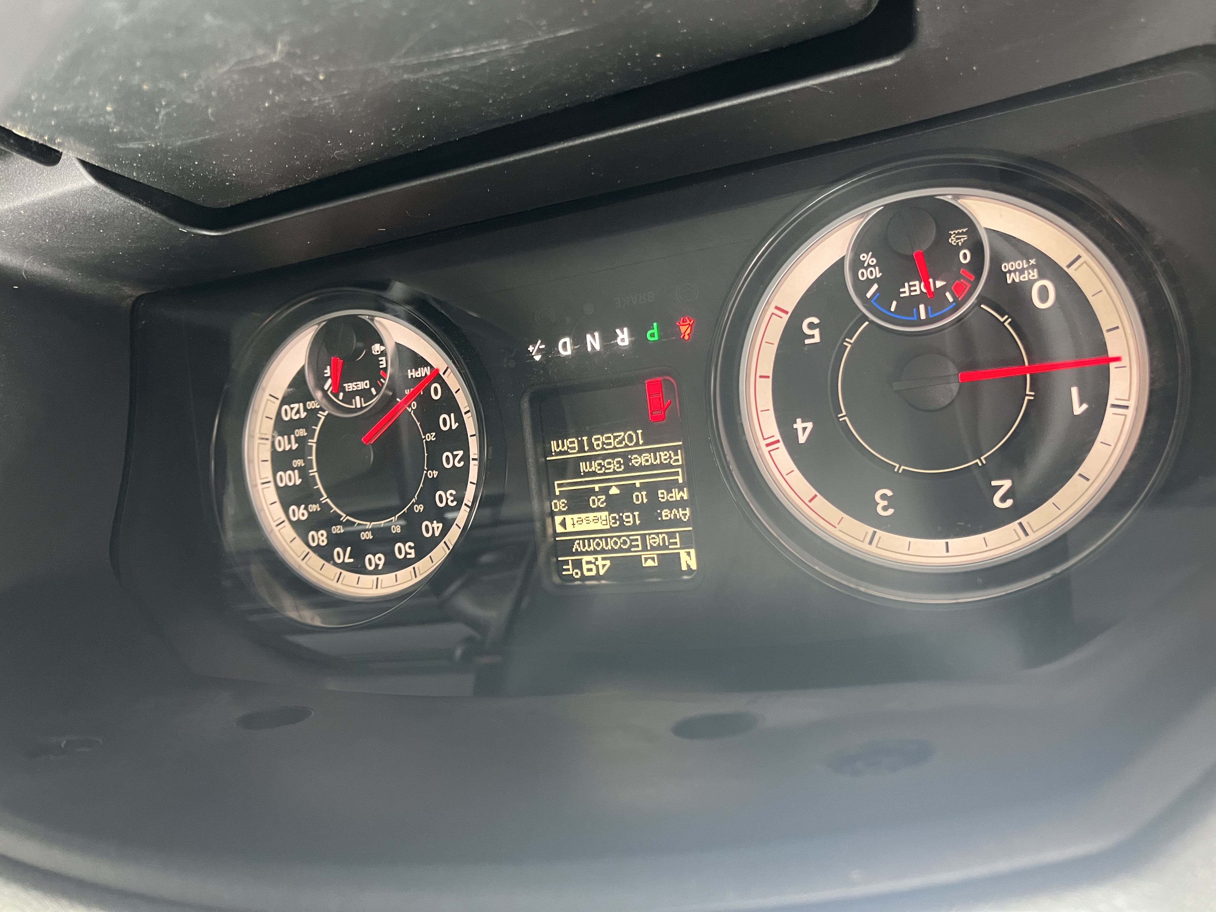 Used 2018 RAM 2500 Tradesman w/ Chrome Appearance Group AWD/4WD image 9