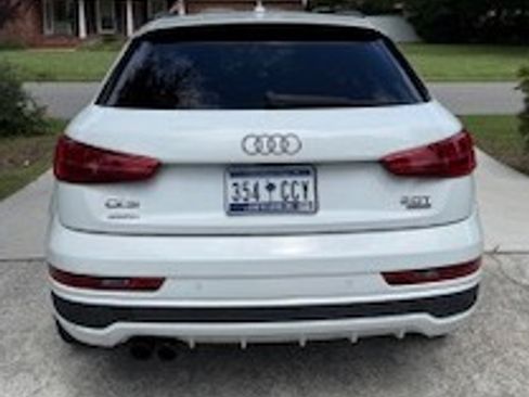 Used 2017 Audi Q3 2.0T Prestige w/ Prestige Package AWD/4WD image 10