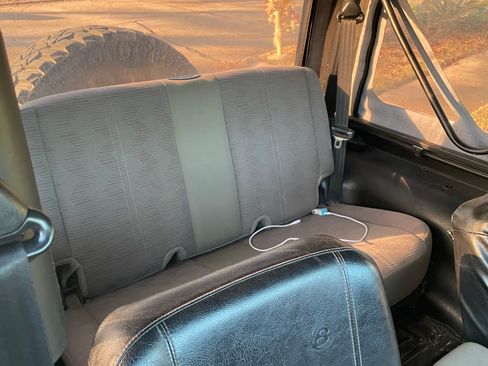 Used 2004 Jeep Wrangler X w/ Convenience Group image 5