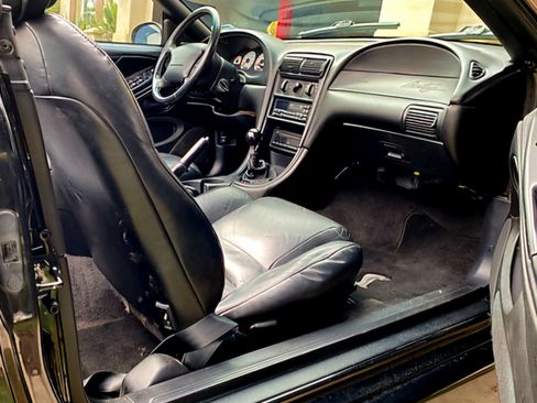 Used 1998 Ford Mustang Cobra image 11