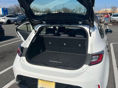 Used 2022 Toyota Corolla SE image 13