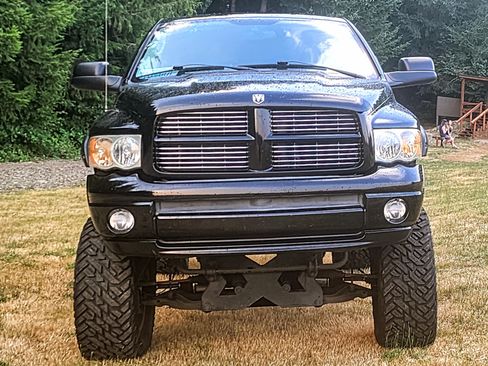 Used 2005 Dodge Ram 1500 Truck SLT image 1